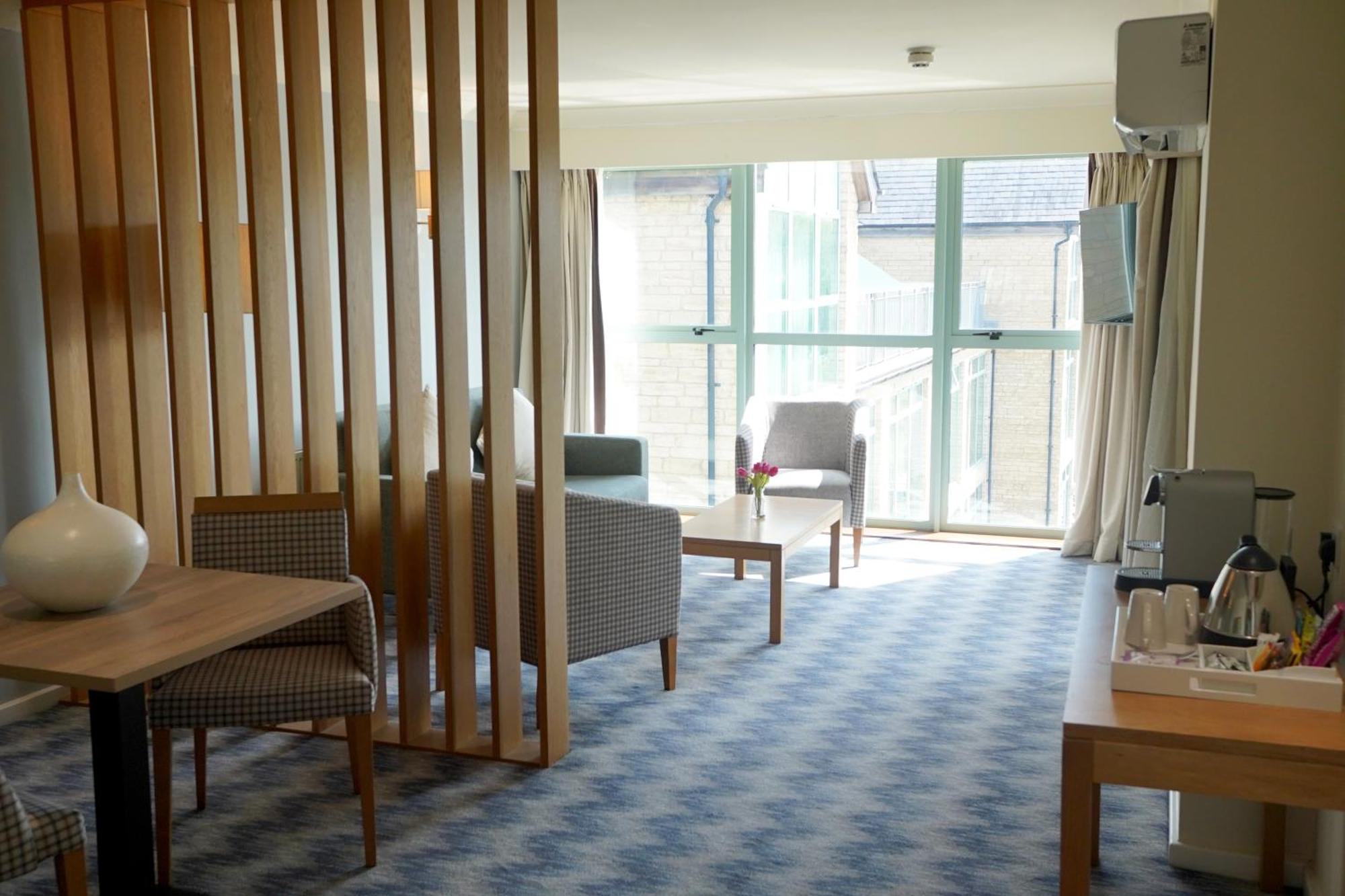 De Vere Cotswold Water Park Apartments Cirencester Eksteriør bilde